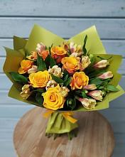 Букет цветов из:  Альстромерии и Розы в Колычево Можайского района