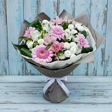 Букет цветов из:  Герберы, Альстромерии и Хризантемы в Колычево Можайского района