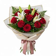 Букет цветов из:  Лилии и Розы #REPLACE_PRED# Колычево Можайского района