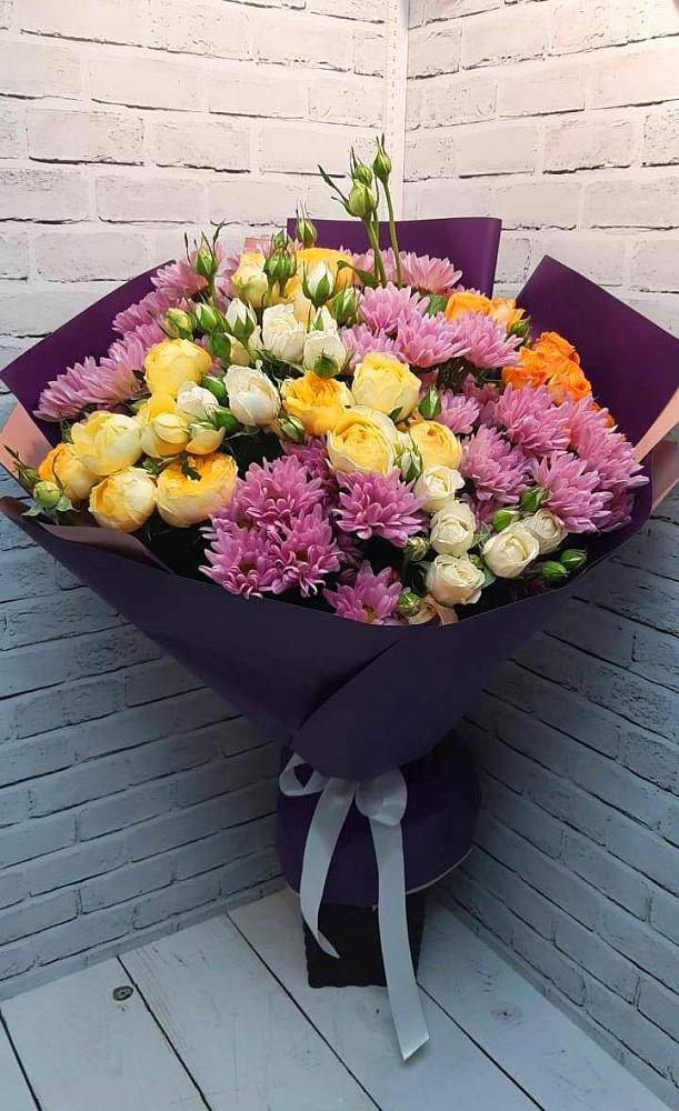 Букет цветов из: Хризантемы и Розы в Колычево Можайского района