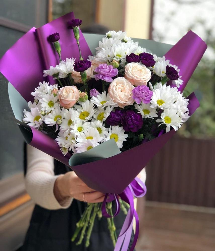 Букет цветов из: Хризантемы, Гвоздики и Розы в Колычево Можайского района