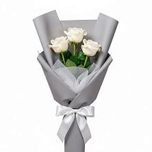 Букет 3 белые розы в Колычево Можайского района