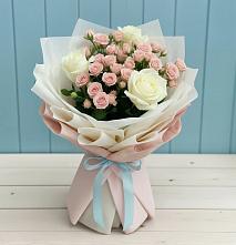 Букет цветов из:  Розы в Колычево Можайского района