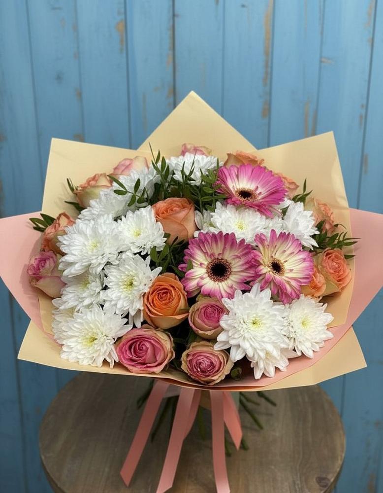 Букет цветов из: Розы, Герберы и Хризантемы в Колычево Можайского района