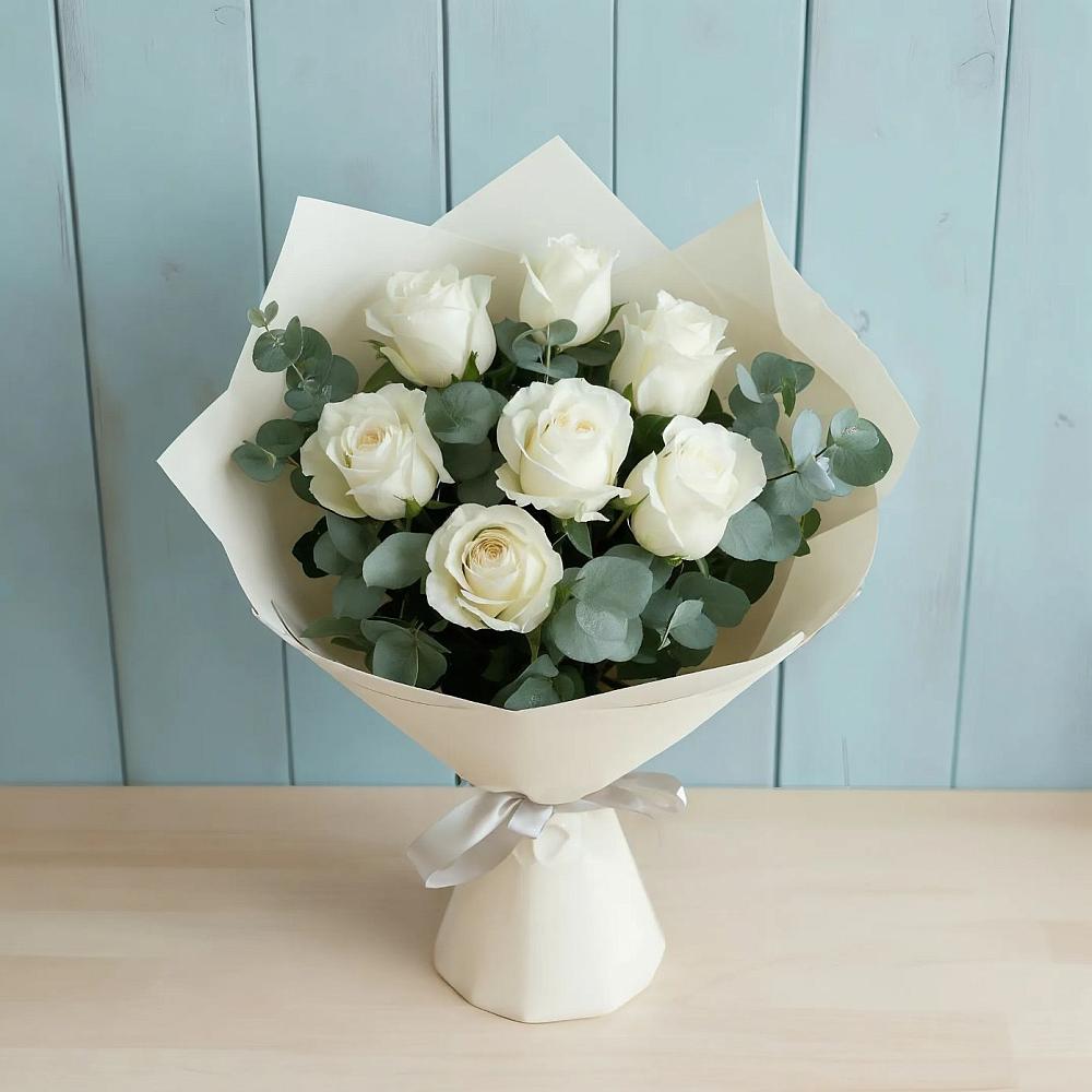 Букет Белые розы в Эвкалипте в Колычево Можайского района