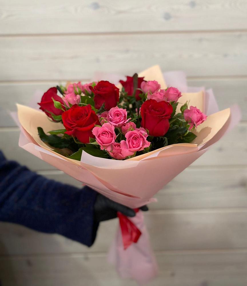 Букет цветов из: Розы в Колычево Можайского района