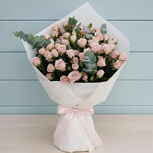Букет цветов из:  Розы в Колычево Можайского района