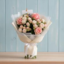 Букет цветов из:  Розы в Колычево Можайского района