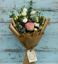 Букет цветов из:  Розы и Лизиантусы #REPLACE_PRED# Колычево Можайского района